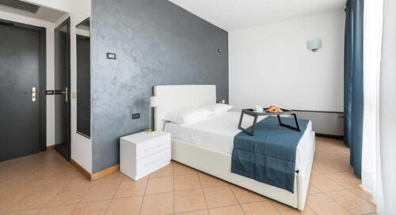Lake Como Golf Hotel Figino Serenza ภายนอก รูปภาพ