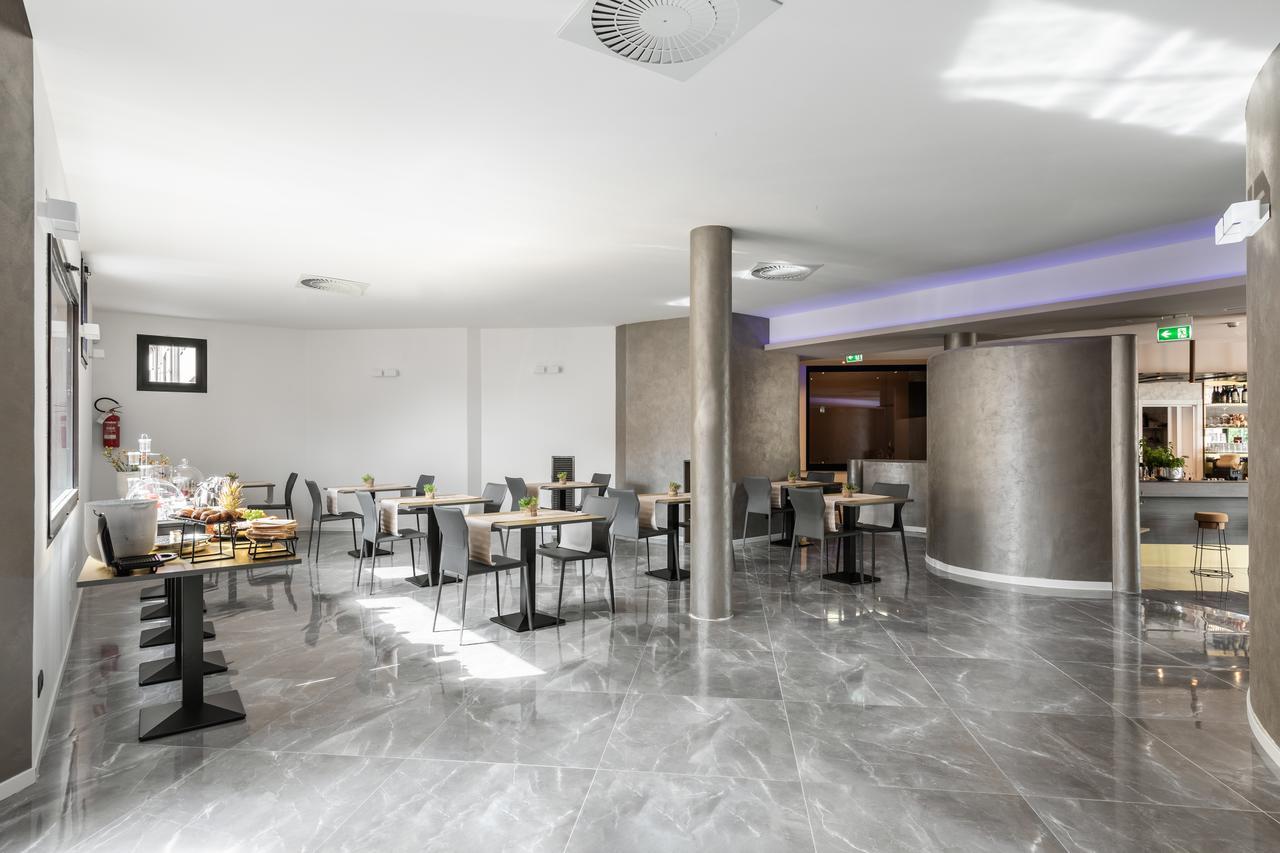 Lake Como Golf Hotel Figino Serenza ภายนอก รูปภาพ