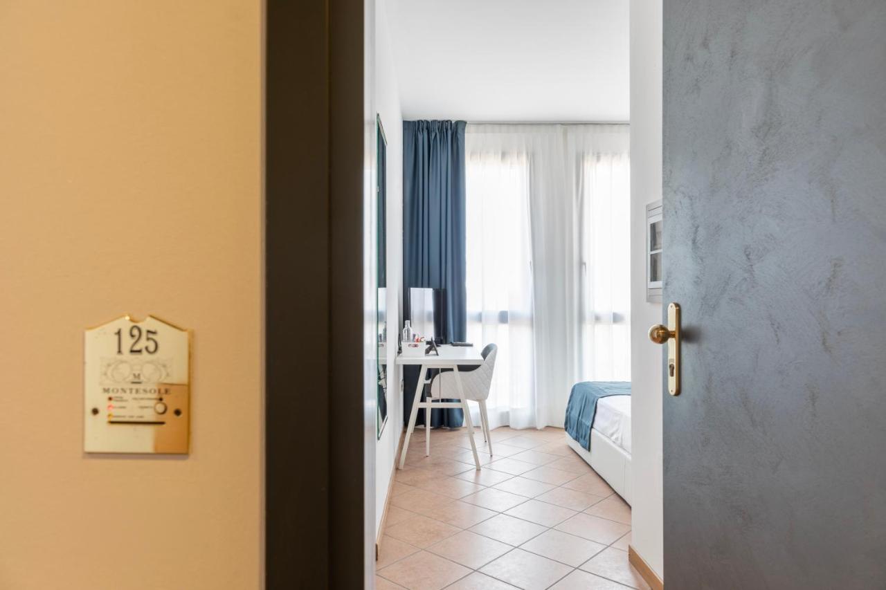 Lake Como Golf Hotel Figino Serenza ภายนอก รูปภาพ